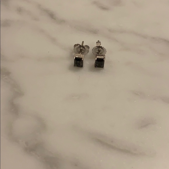 Suzanne Kalan 14K White Gold Emerald Cut Studs NWT - Picture 5 of 6